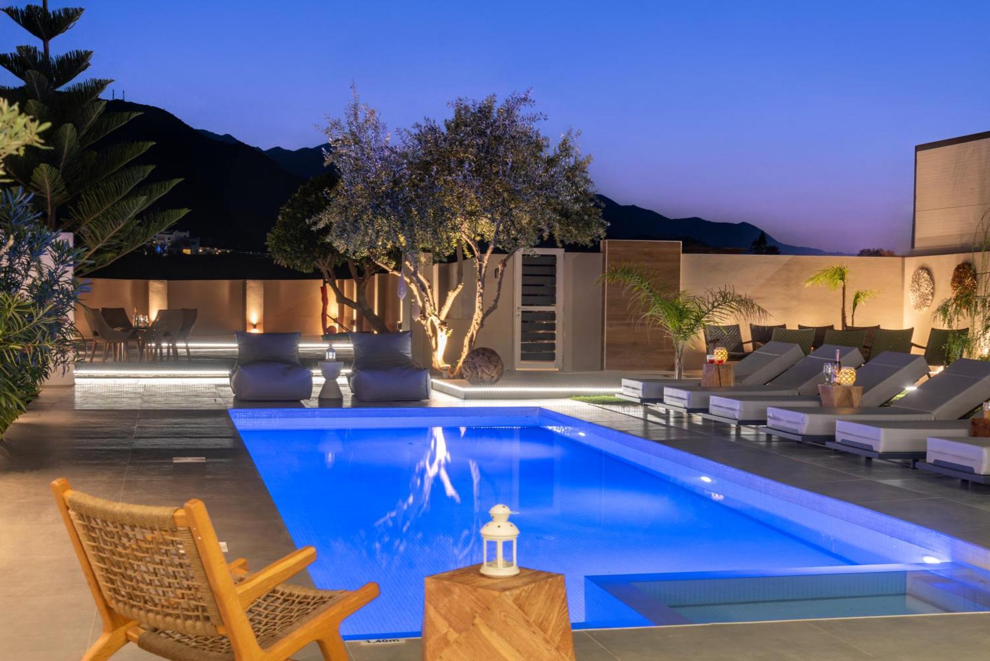 Hypnosis Beachside Villa With Private Heated Pool Georgioupoli Luaran gambar