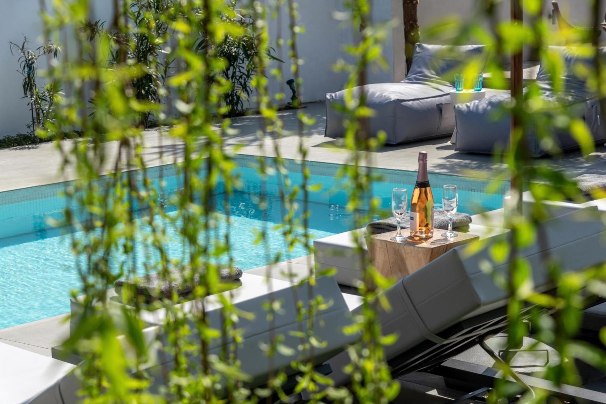 Hypnosis Beachside Villa With Private Heated Pool Georgioupoli Luaran gambar